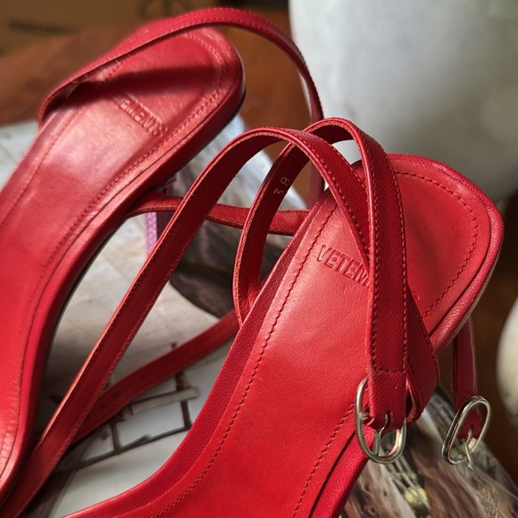 VETEMENTS EIFFEL Tower Sandals - Picture 11 of 16